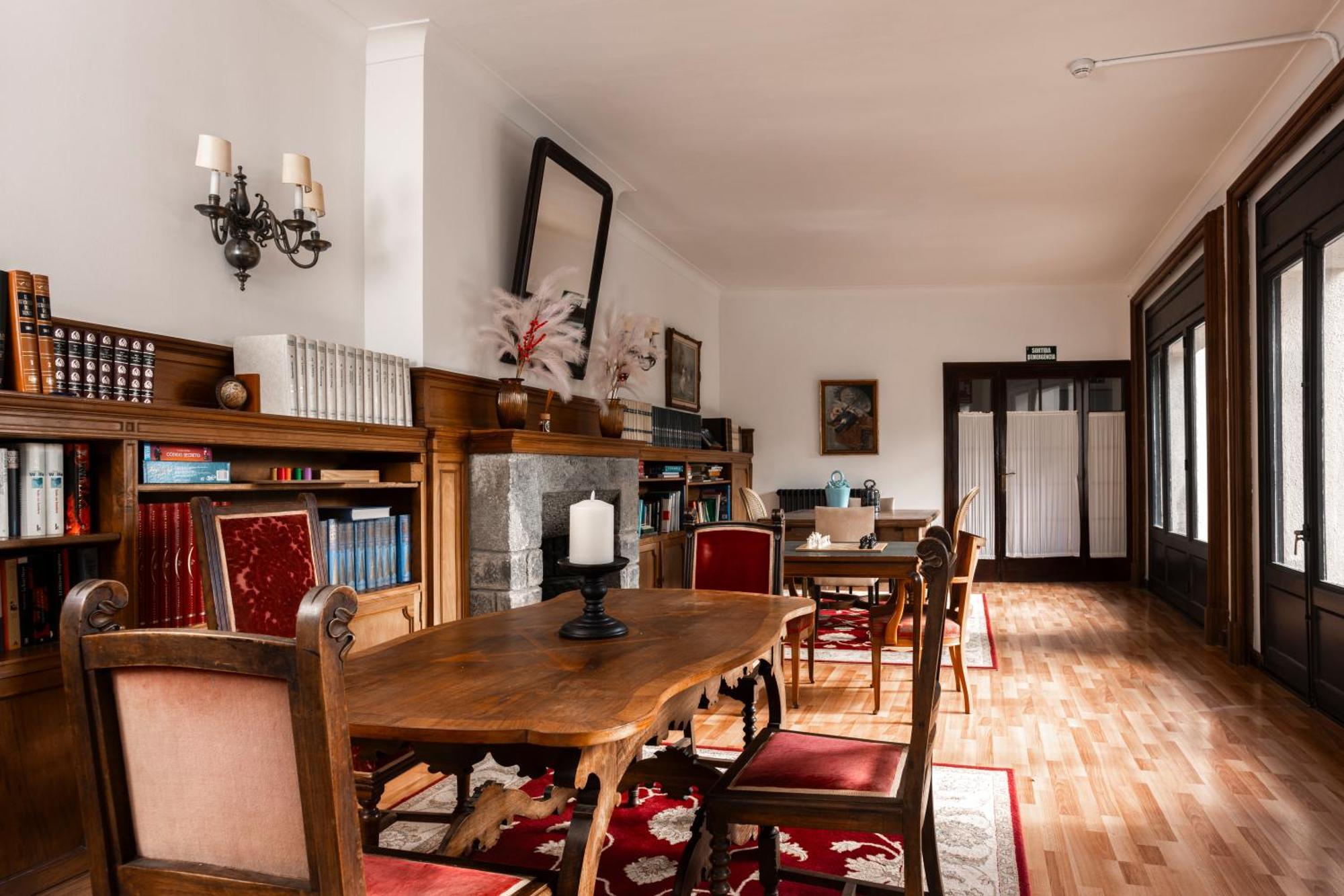 Angelats Hotel - A Signature Boutique Hotel & Restaurant Ribes De Freser Dış mekan fotoğraf