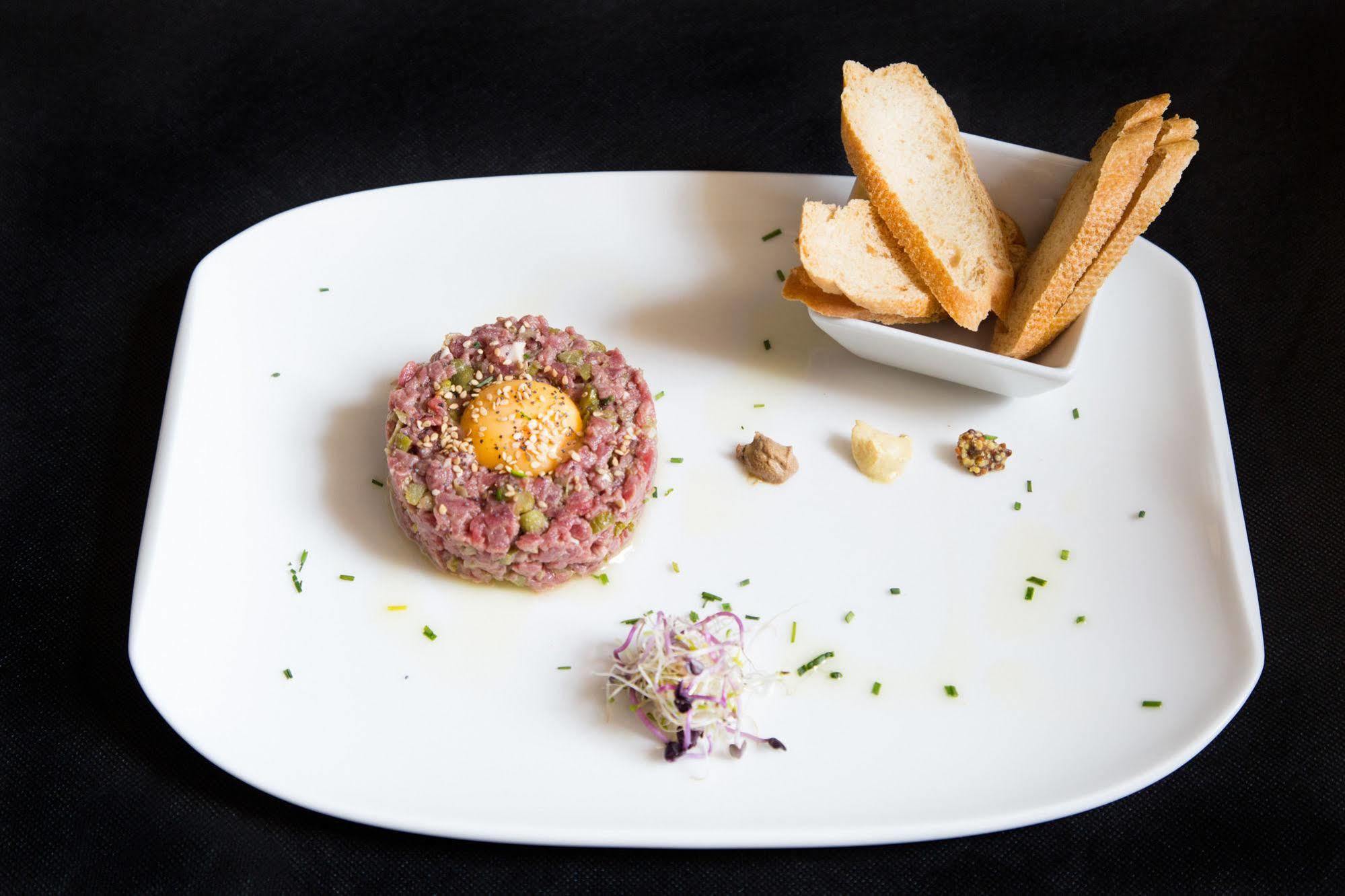 Angelats Hotel - A Signature Boutique Hotel & Restaurant Ribes De Freser Dış mekan fotoğraf